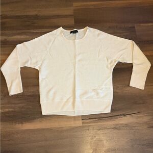 Tahari Cream Long Sleeve Top